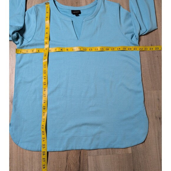 J Jill Wearever Size M Tunic Blouse Split V-Neck Blue Stretch Relaxed Colorful - Picture 7 of 8